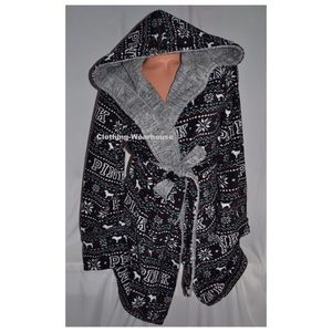 VS PINK Reversable Robe 💙